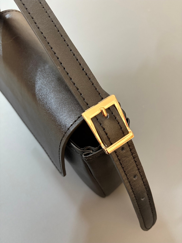 کیف چرم طبیعی زنانه مدل نیلوفر رنگ مشکی