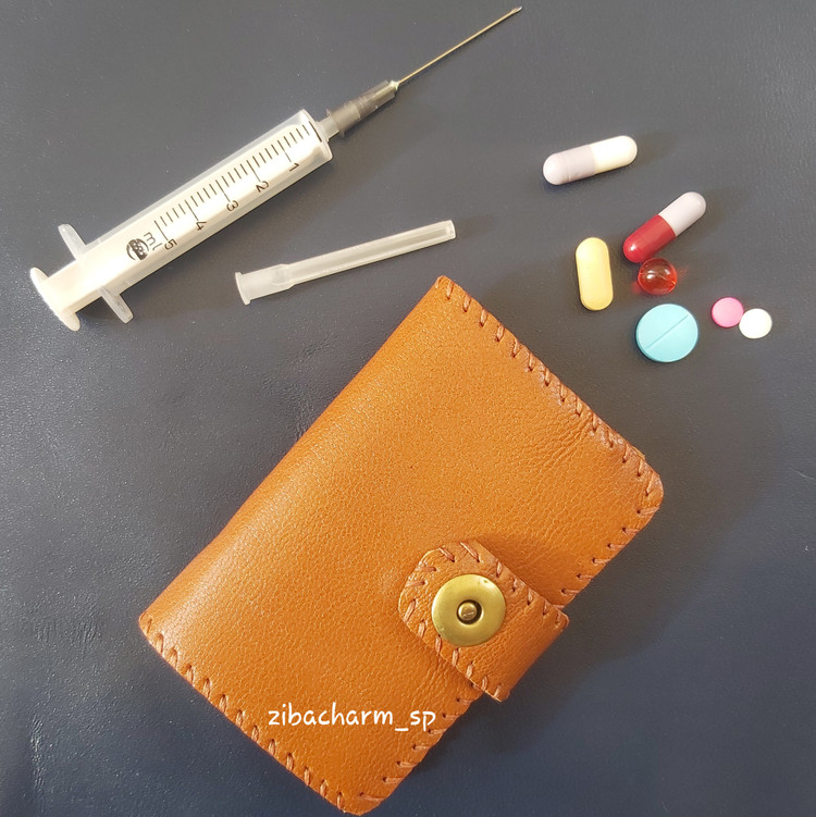 جاکارتی چرم طبیعی با طرح دلخواه